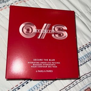 NIB!! One/Size Secure the Blur hydrating under eye patches